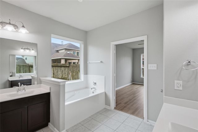 10406 Sill Prairie Drive, Rosharon, TX 77583