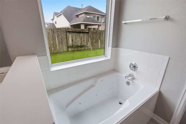 10406 Sill Prairie Drive, Rosharon, TX 77583