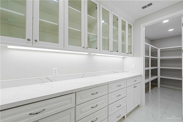 1208 Travis Street, Mission, TX 78572