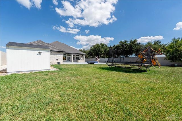 1208 Travis Street, Mission, TX 78572