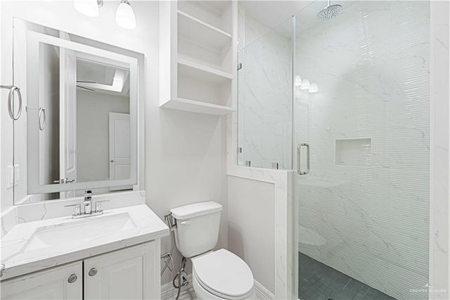 1208 Travis Street, Mission, TX 78572