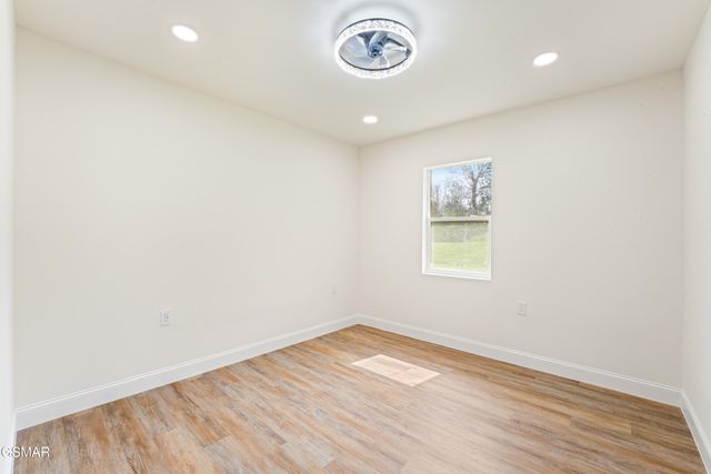 1025 Scarlet Road, Newport, TN 37821