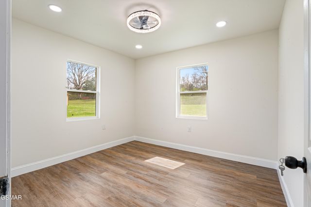 1025 Scarlet Road, Newport, TN 37821