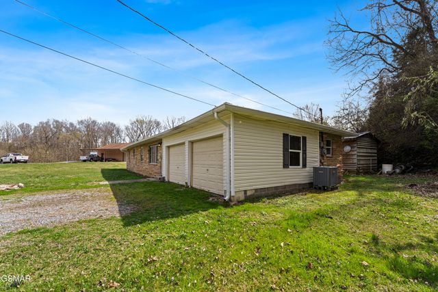 1025 Scarlet Road, Newport, TN 37821