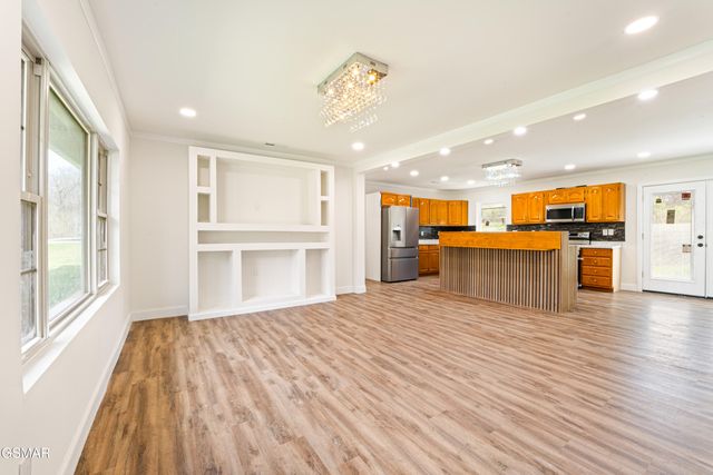 1025 Scarlet Road, Newport, TN 37821