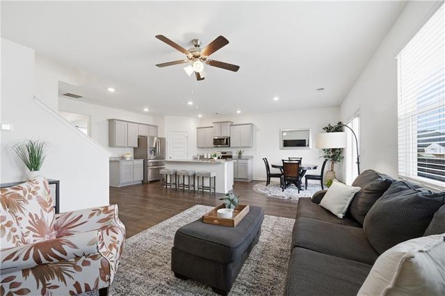 128 Montgomery Drive, Stockbridge, GA 30281