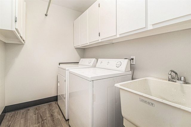 7408 Vassar Drive B, West Bloomfield, MI 48322