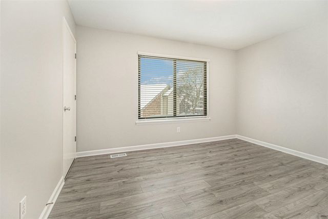 7408 Vassar Drive B, West Bloomfield, MI 48322