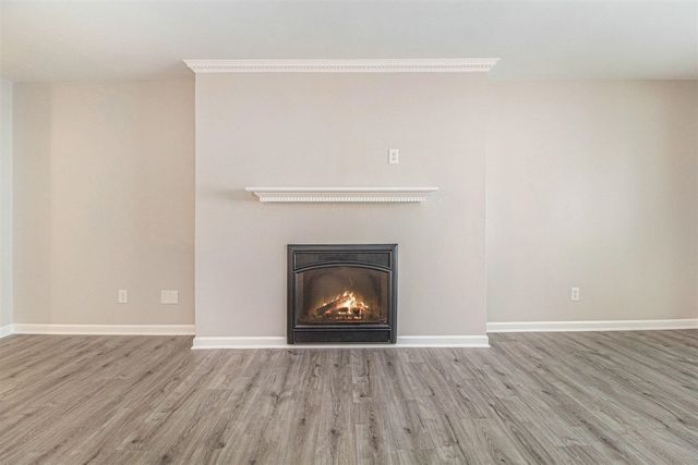 7408 Vassar Drive B, West Bloomfield, MI 48322