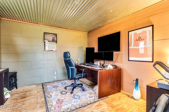 408 Courtney Drive, Duson, LA 70529