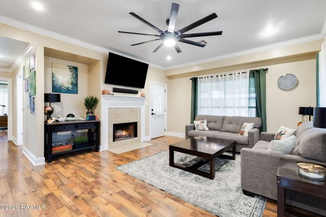 408 Courtney Drive, Duson, LA 70529