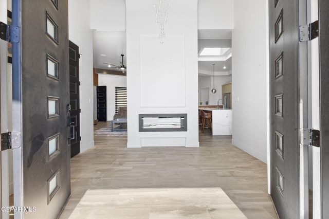 324 Gold Valley Drive, Horizon City, TX 79928