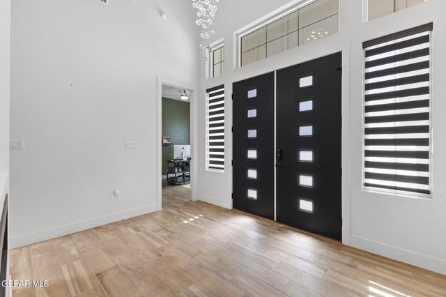 324 Gold Valley Drive, Horizon City, TX 79928