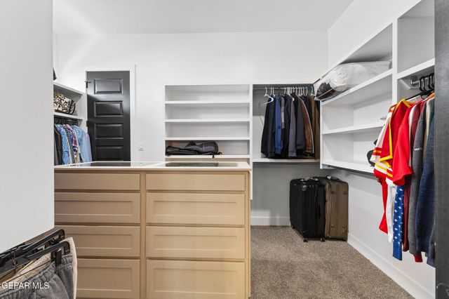 324 Gold Valley Drive, Horizon City, TX 79928