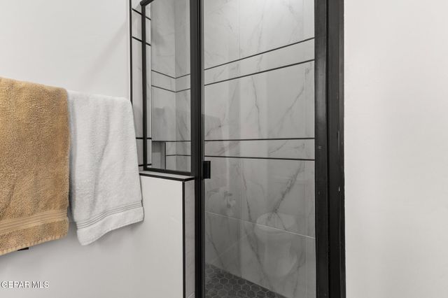 324 Gold Valley Drive, Horizon City, TX 79928