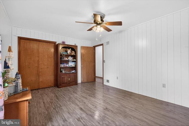 307 W PINE STREET, Mount Holly Springs, PA 17065
