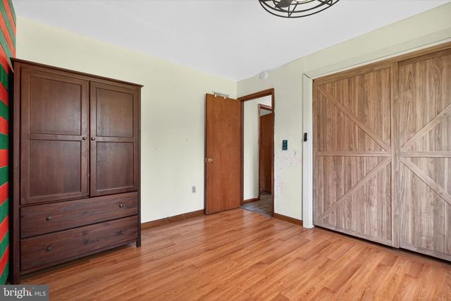 307 W PINE STREET, Mount Holly Springs, PA 17065