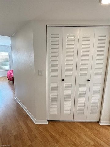 2103 Tama CIR 101, Naples, FL 34112