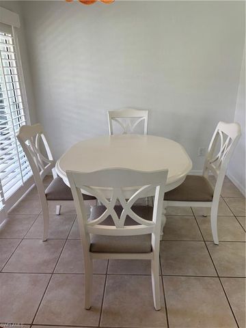 2103 Tama CIR 101, Naples, FL 34112