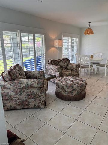 2103 Tama CIR 101, Naples, FL 34112