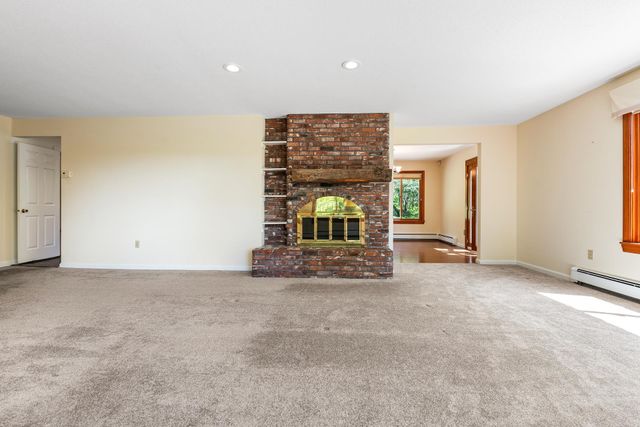 54 Blueberry Hill Drive, Lebanon, NH 03766