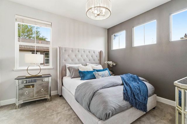 185 S Aldea St, Mountain House, CA 95391