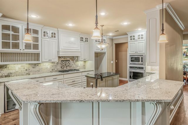 4 Trafalgar Cove, Little Rock, AR 72210