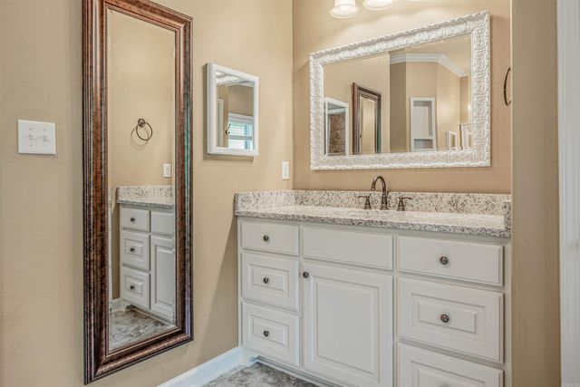 4 Trafalgar Cove, Little Rock, AR 72210