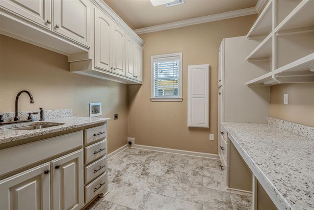 4 Trafalgar Cove, Little Rock, AR 72210