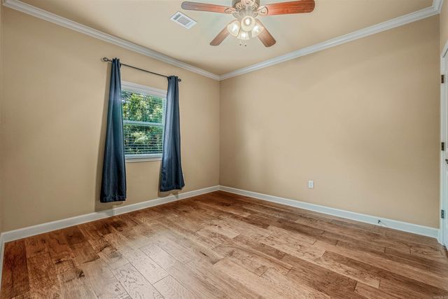 4 Trafalgar Cove, Little Rock, AR 72210