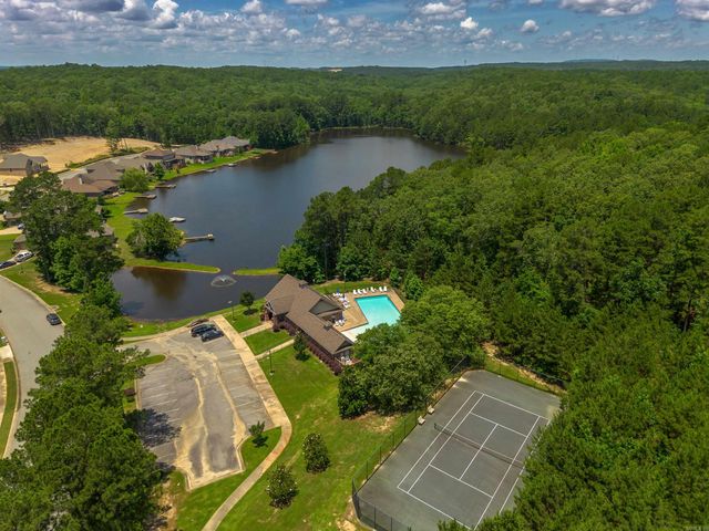 4 Trafalgar Cove, Little Rock, AR 72210