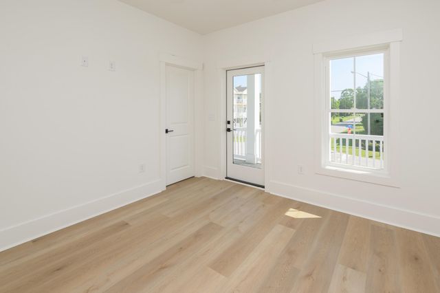 117 6th Ave. S, Surfside Beach, SC 29575
