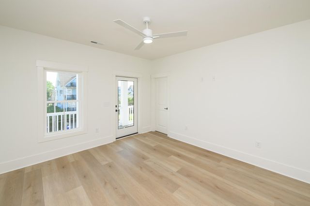 117 6th Ave. S, Surfside Beach, SC 29575