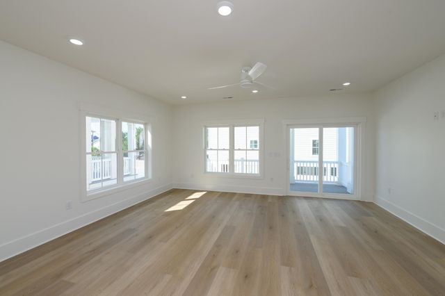 117 6th Ave. S, Surfside Beach, SC 29575