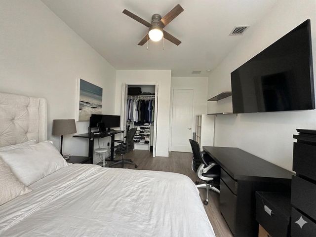 1114 NE 14th Avenue, Fort Lauderdale, FL 33304