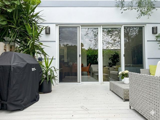 1114 NE 14th Avenue, Fort Lauderdale, FL 33304