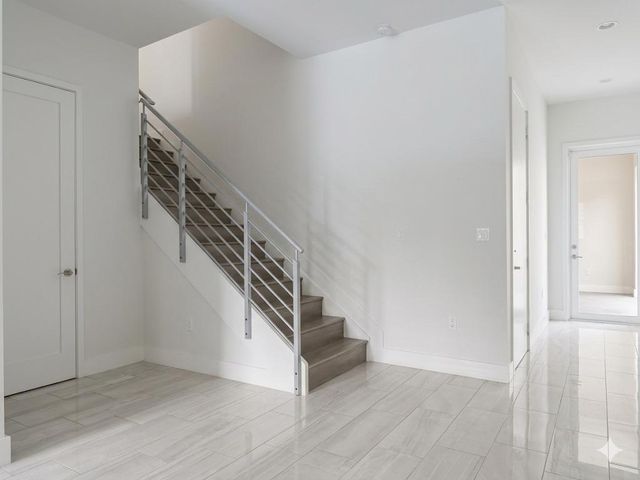 1114 NE 14th Avenue, Fort Lauderdale, FL 33304