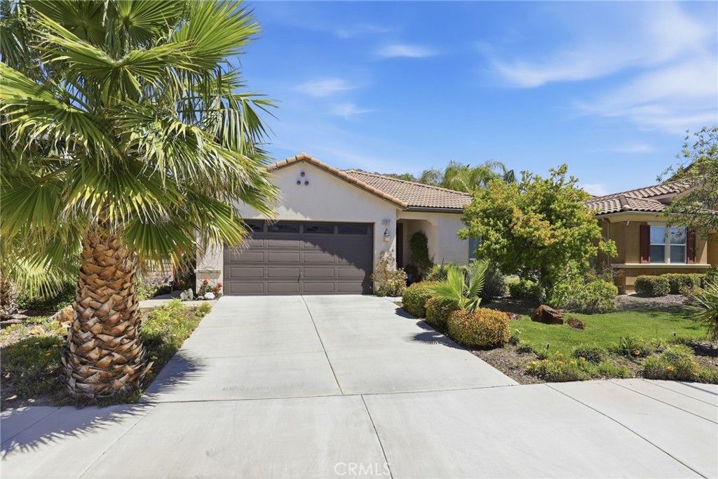 Image 1 of property listing at 20317 Julia Lane, Saugus, CA 91350