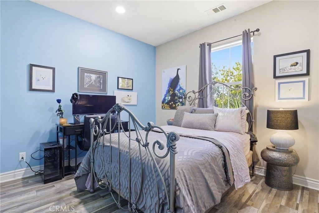 Image 21 of property listing at 20317 Julia Lane, Saugus, CA 91350