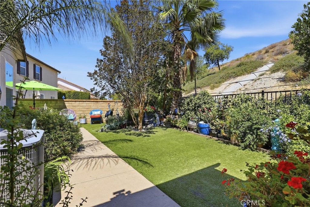 Image 28 of property listing at 20317 Julia Lane, Saugus, CA 91350