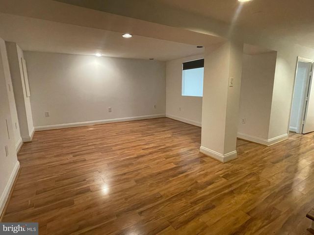 2714 WOODLEY PL NW, Washington, DC 20008