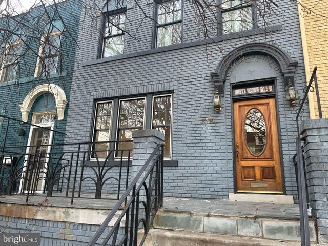 2714 WOODLEY PL NW, Washington, DC 20008