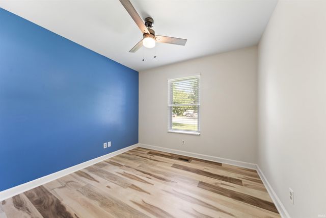 1701 Glenmoor Road, Evansville, IN 47715