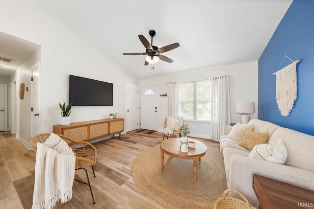 1701 Glenmoor Road, Evansville, IN 47715