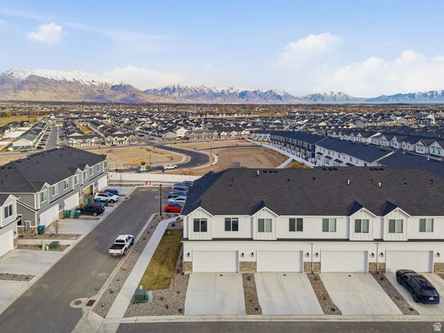 920 N HILLCREST LN, Lehi, UT 84048