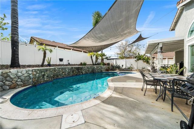 27097 Quail Creek Court, Temecula, CA 92591