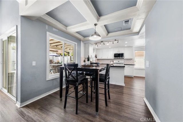 27097 Quail Creek Court, Temecula, CA 92591