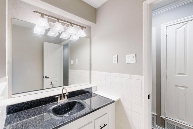 3264 Northaven Road, Dallas, TX 75229