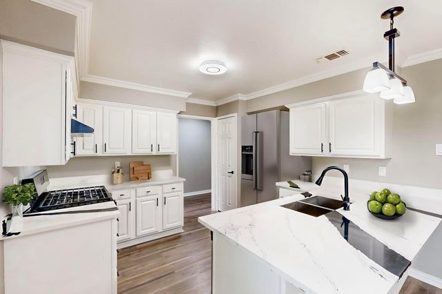 3264 Northaven Road, Dallas, TX 75229