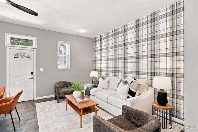 3423 Magnolia Avenue, St Louis, MO 63118